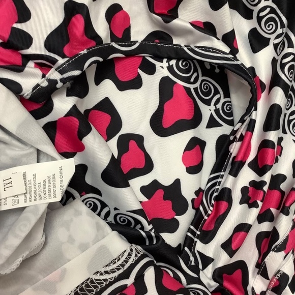 NEW SHEIN Pink Leopard Print Dress fits XL 39/40 Bust - Picture 3 of 7